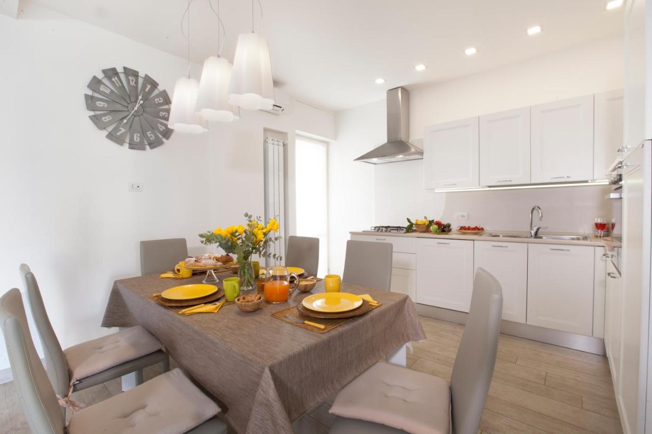 Estate4Home - Casa Rosangela Sorrento Eksteriør billede