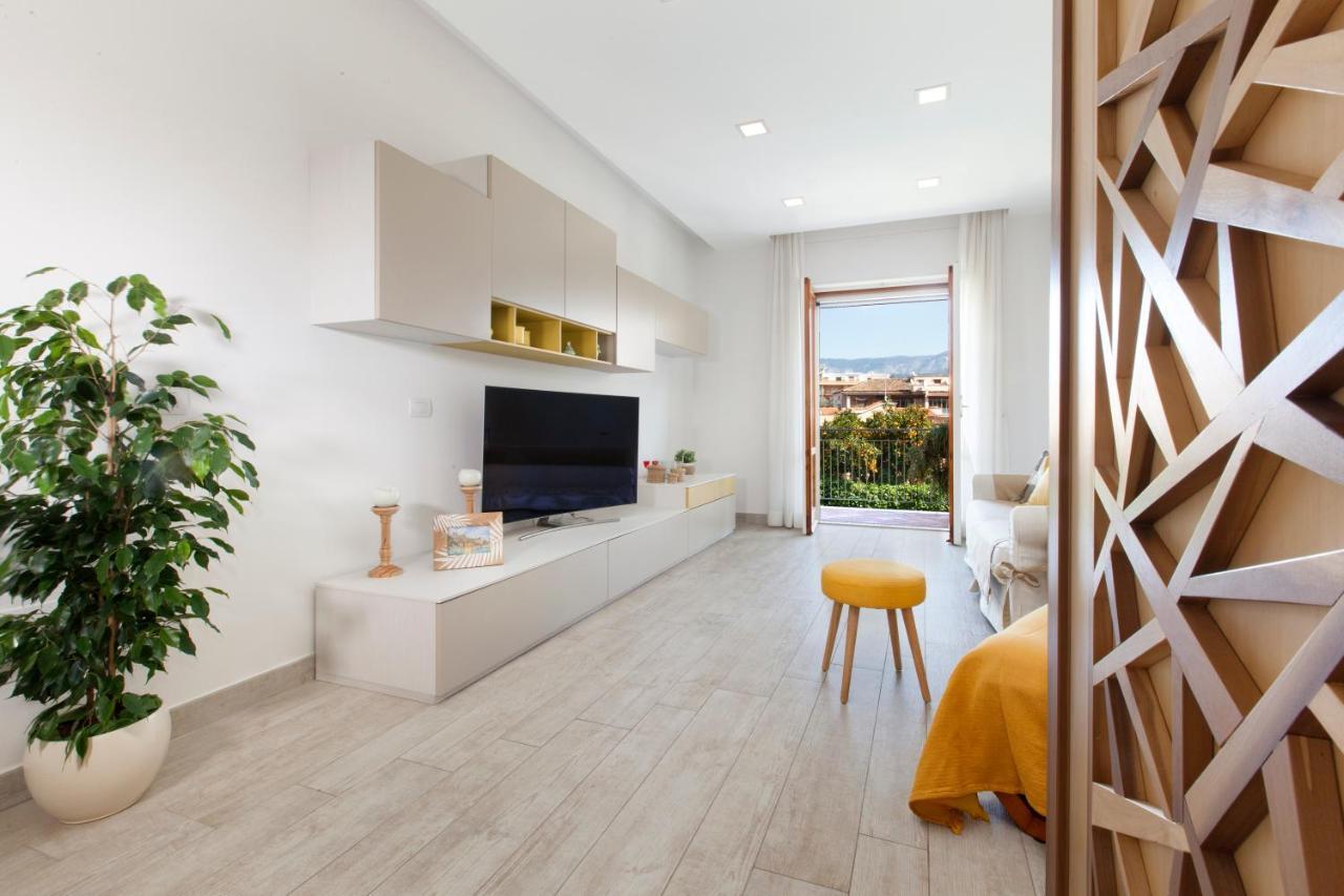 Estate4Home - Casa Rosangela Sorrento Eksteriør billede